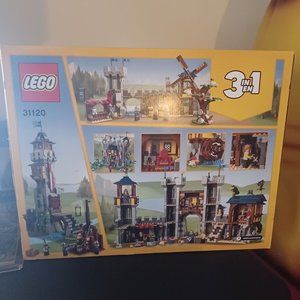 Lego Creator 31120 New In box 3 in 1, Casteillo Medieval